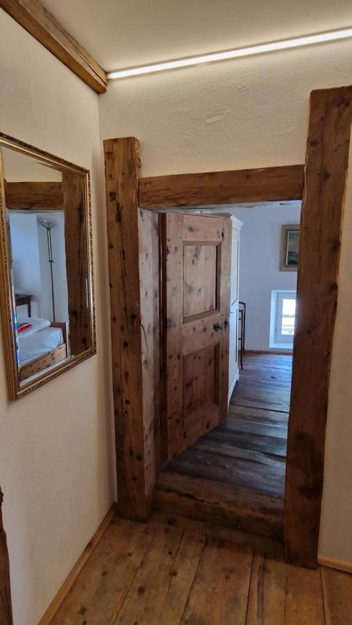 Bed and Breakfast Weisses Kreuz - Crusch Alva Samedan Exterior foto